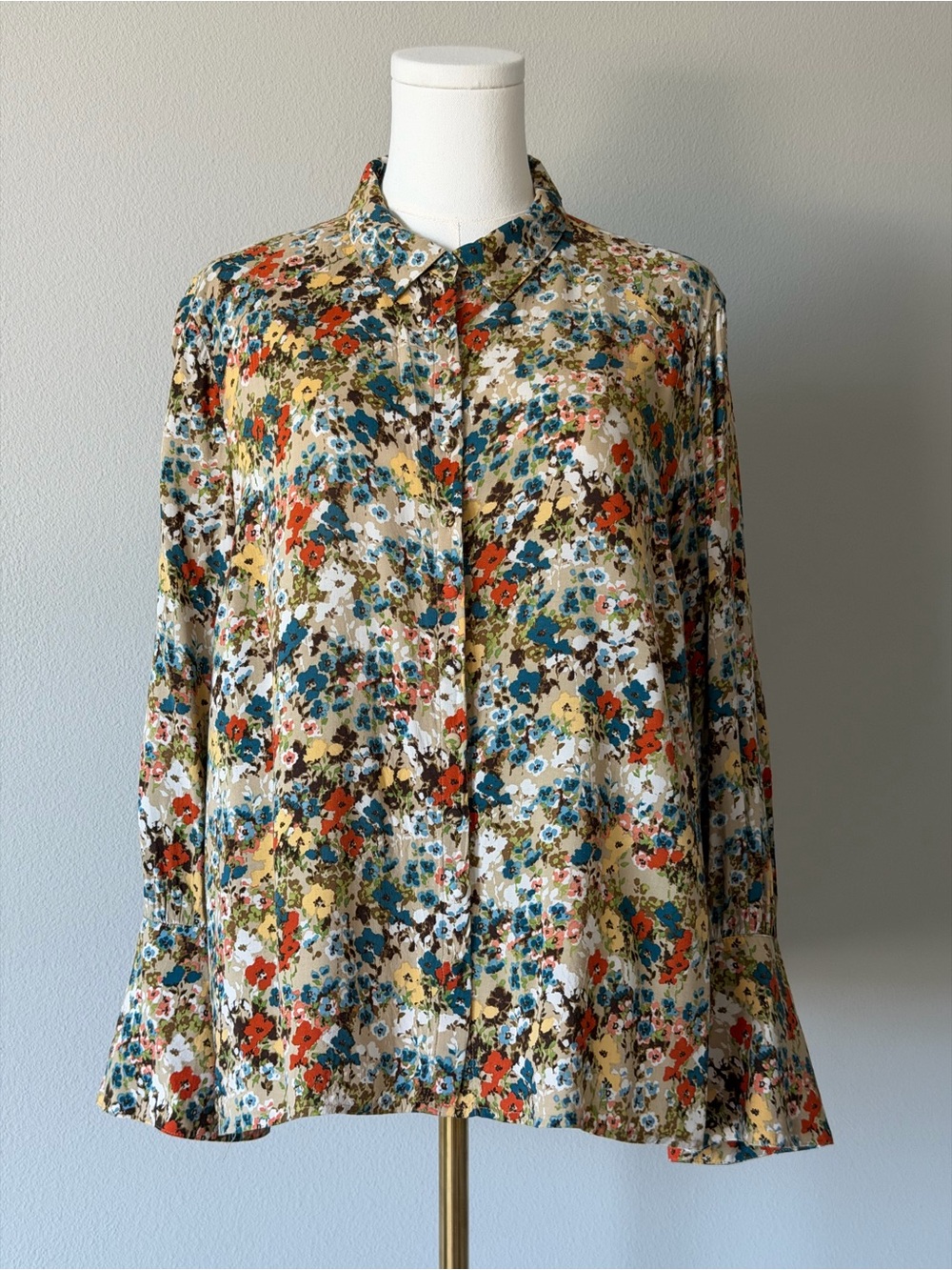 J. Jill Floral Rayon Button Down Blouse in Beige, Blue, Terracotta, Yellow - LP